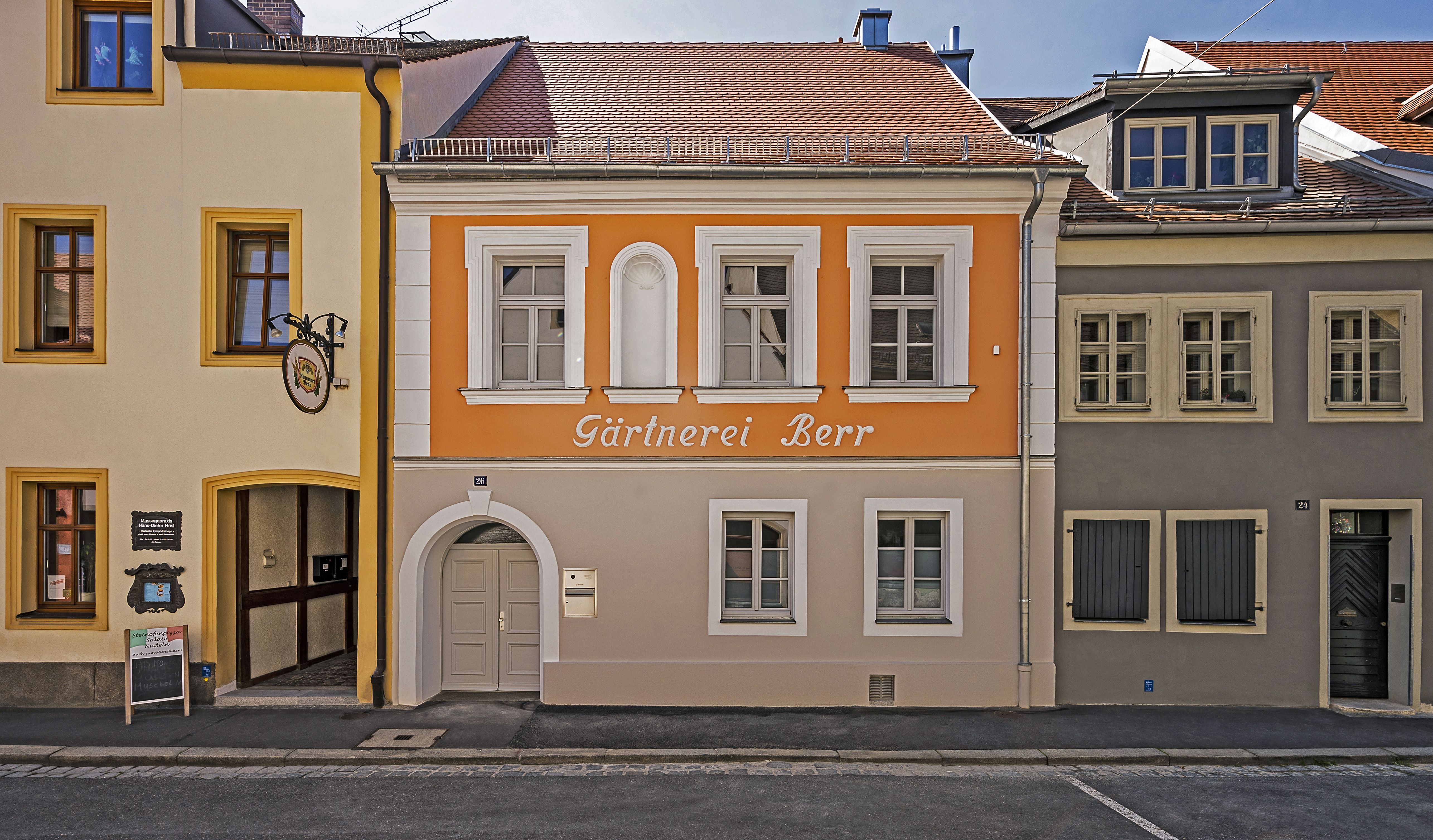 [Translate to English:] Sanierte Gärtnerei Berr