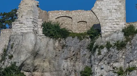 Mauerwerkssanierung im Trockenspritzverfahren Burgruine Blaubeuren