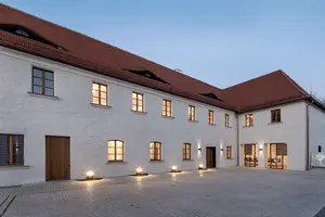 Ecological lime plasters for the old monastery brewery in Neumarkt