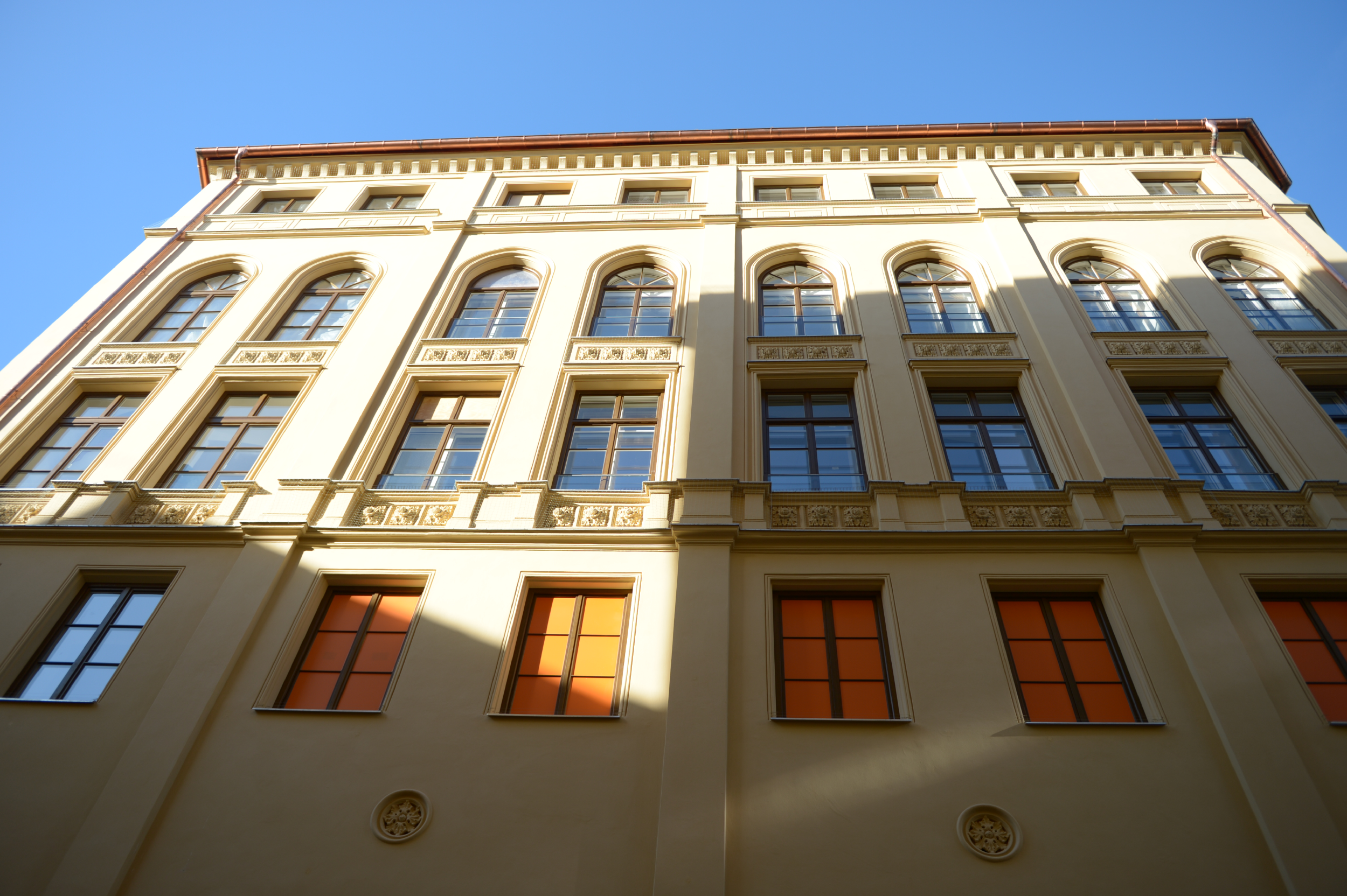 Außenfassade der Münzarkaden 