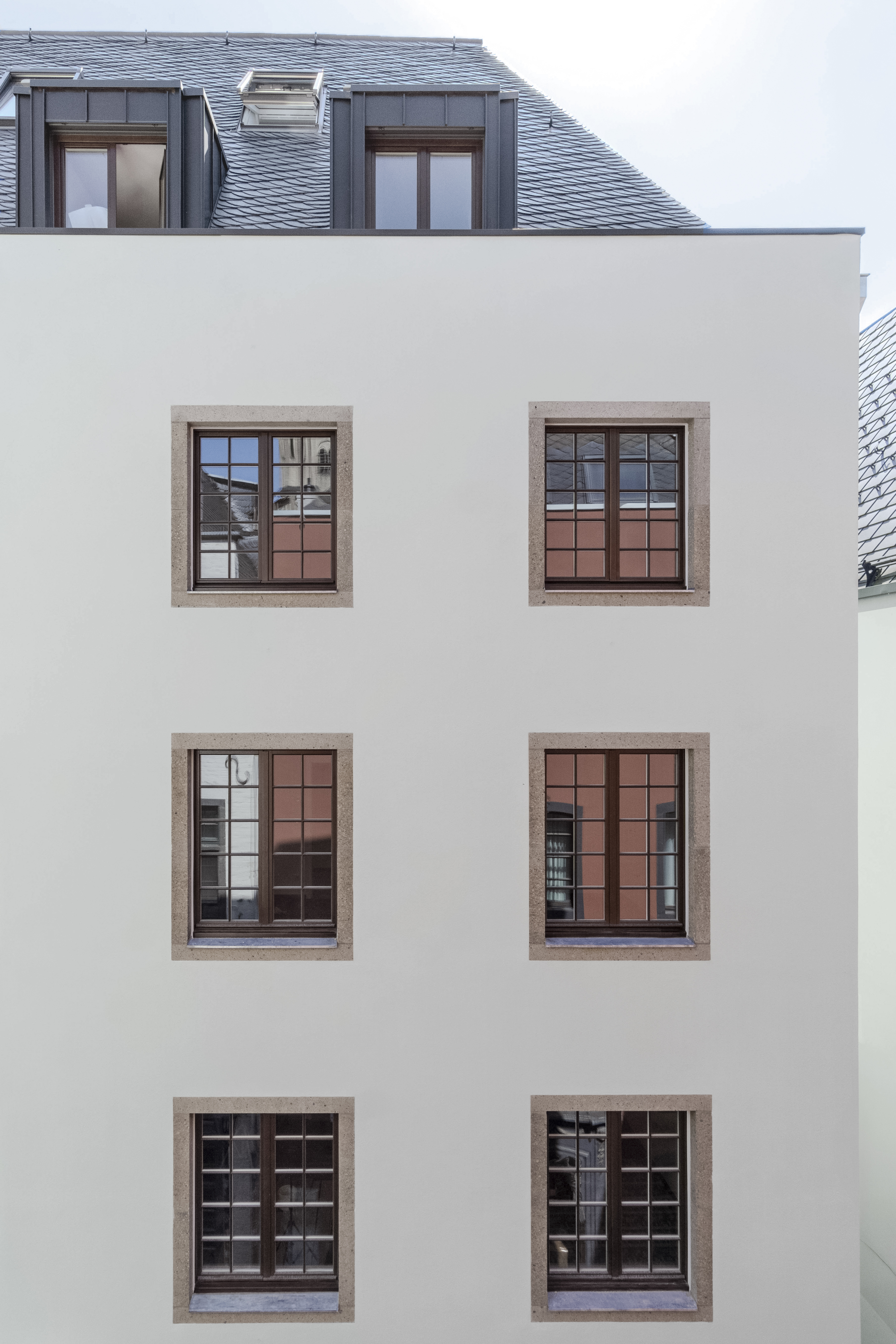 Die Fassade wurde mit dem Hasit Hochleistungsdämmputz auf Aerogel-Basis energetisch saniert