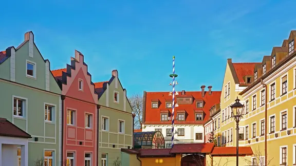 Die Bürogebäude der Firma HASIT in Freising von außen.