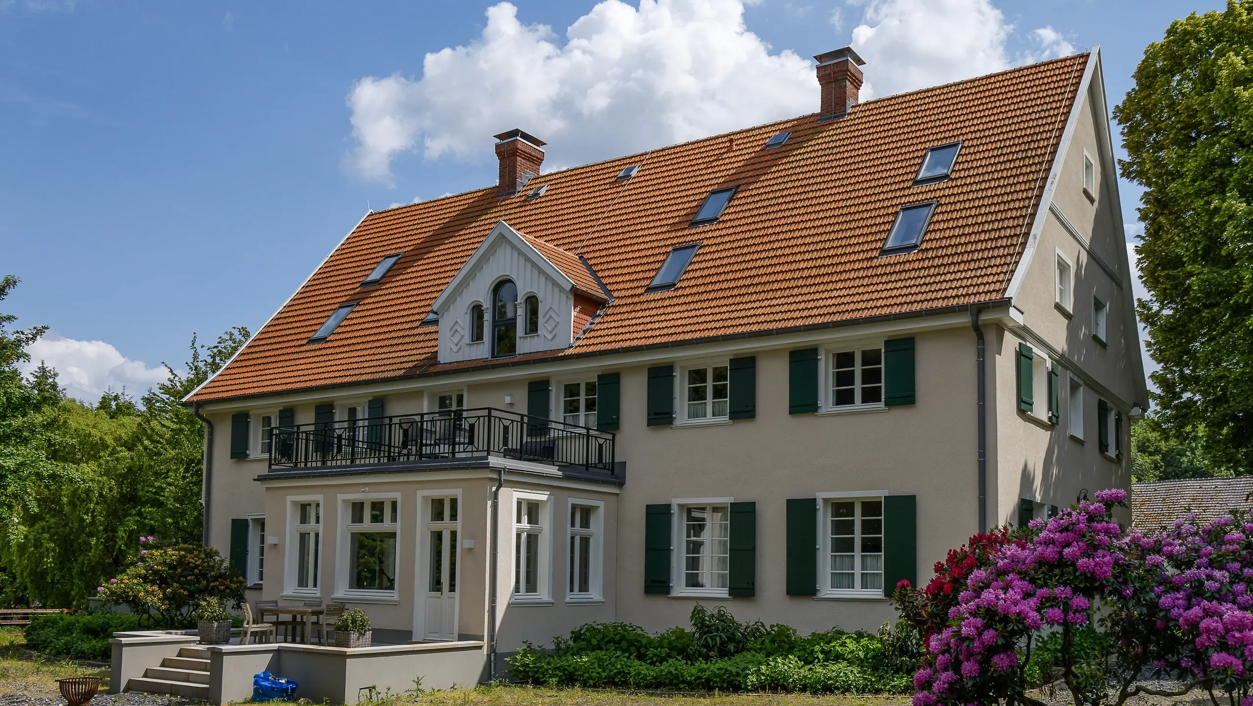 Rittergut Schafhausen von der Gartenseite 
