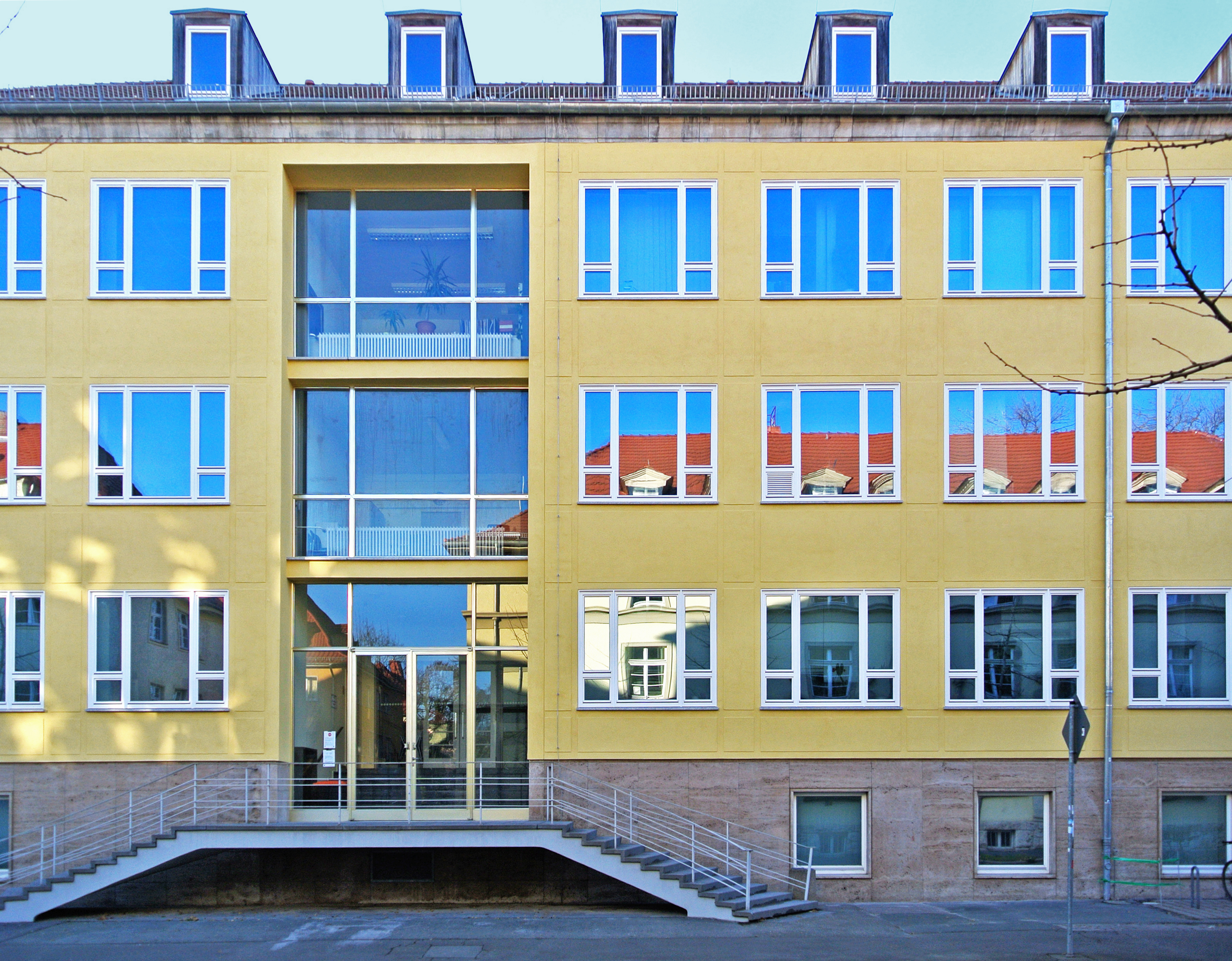 Saniertes Bauhaus Uni Weimar