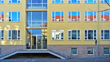 Saniertes Bauhaus Uni Weimar