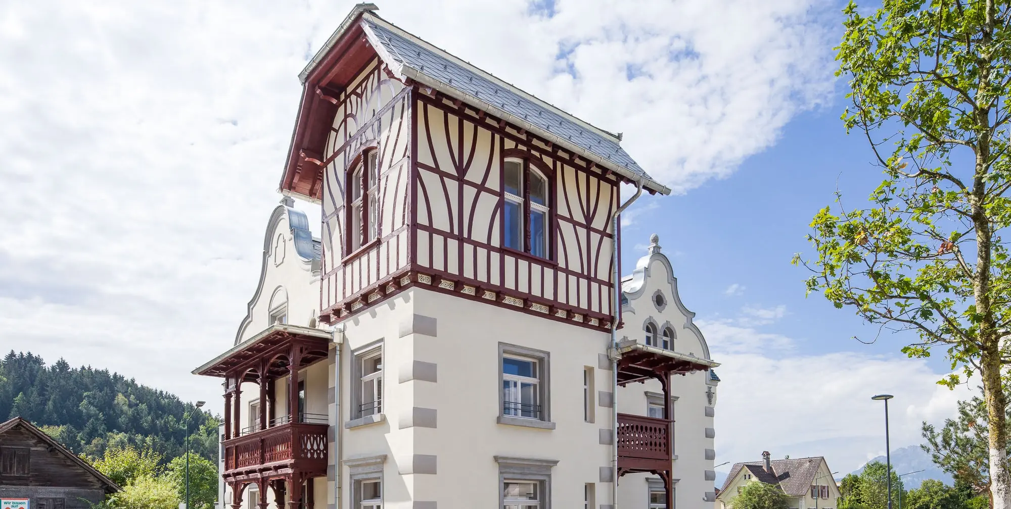 Saniertes Fachwerkhaus