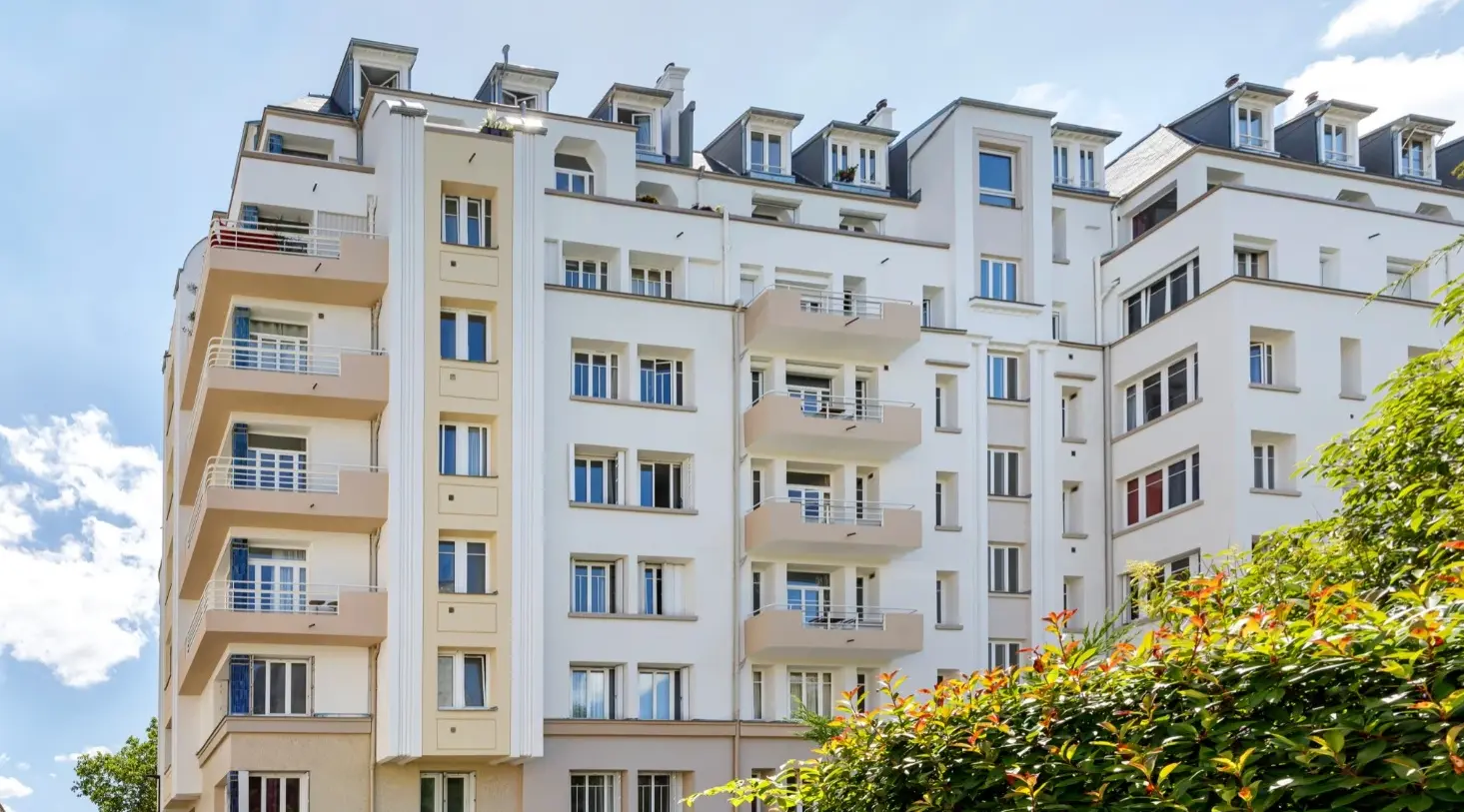 Apartment building ‘Pierre de Coubertin’ Boulogne-Billancourt Paris (France)