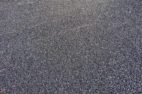 Halbstarre Deckschichten (HSD) mit Creteo®Phalt – Belastbar, flexibel, langlebig