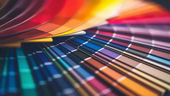 Colour fan 