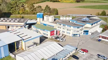 Luftaufnahme des Greutol Standortes Otelfingen