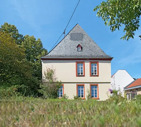 Energetisch-ökologische Sanierung mit Aerogel Dämmputzsystem in Ingelheim