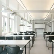 Neu saniertes Klassenzimmer im Geschwister-Scholl-Gymnasium