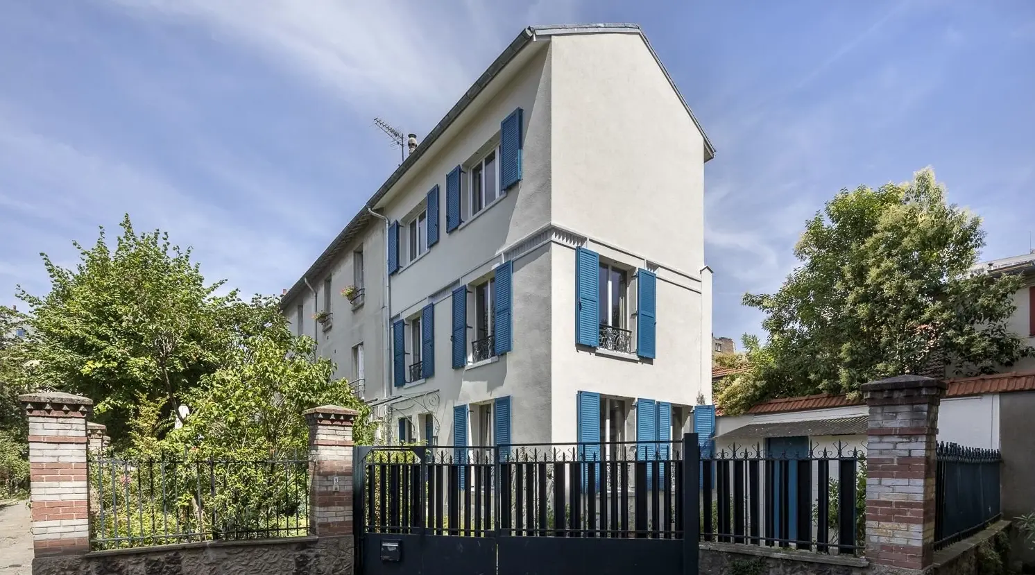 Casa unifamiliare «Pavillon Thouvenel» ristrutturazione Parigi (Francia)