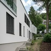 Ansicht der Villa am Ammersee von der rechten Seite 