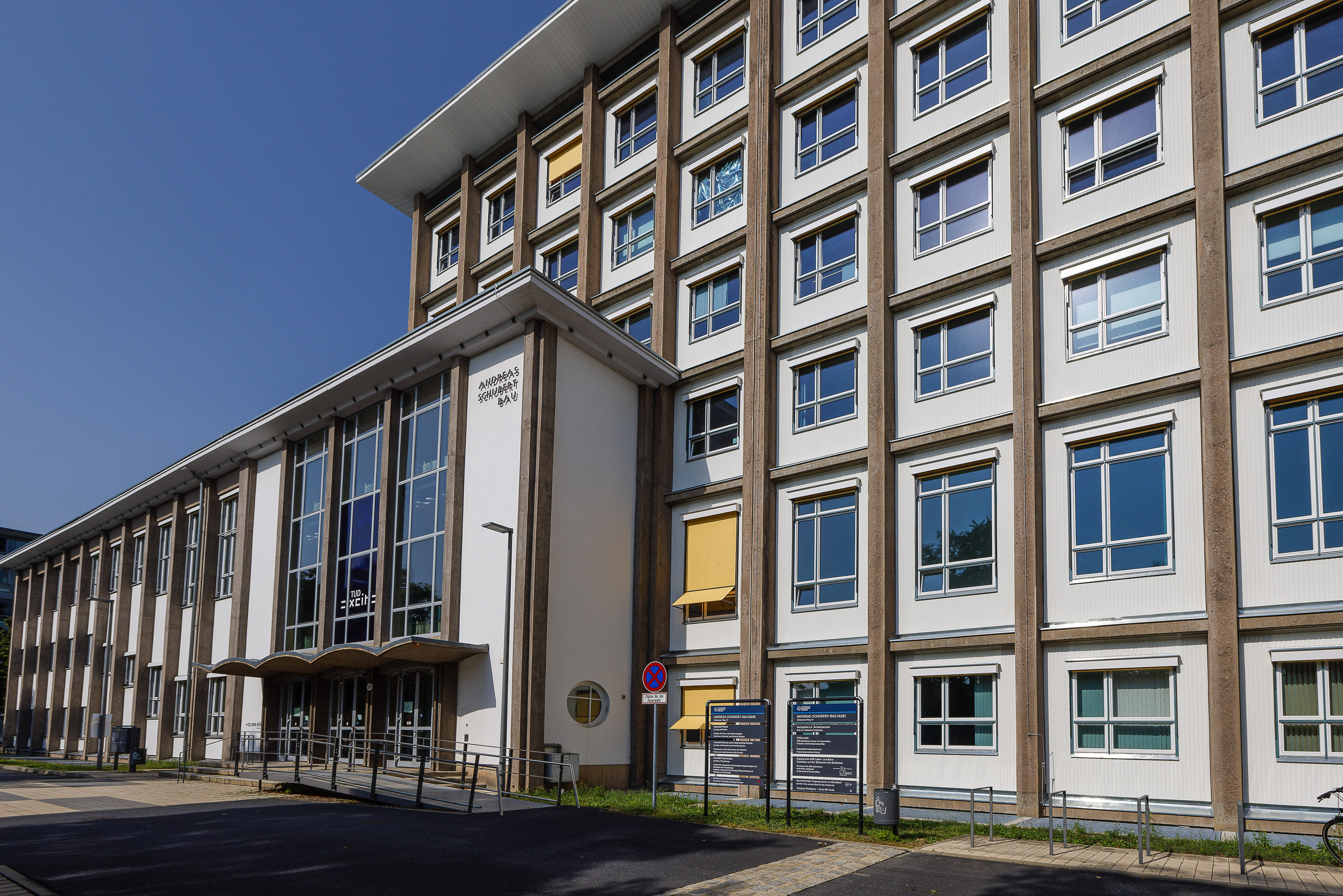 Denkmalgeschützter Schubert-Bau energetisch saniert mit HASIT-Produkten