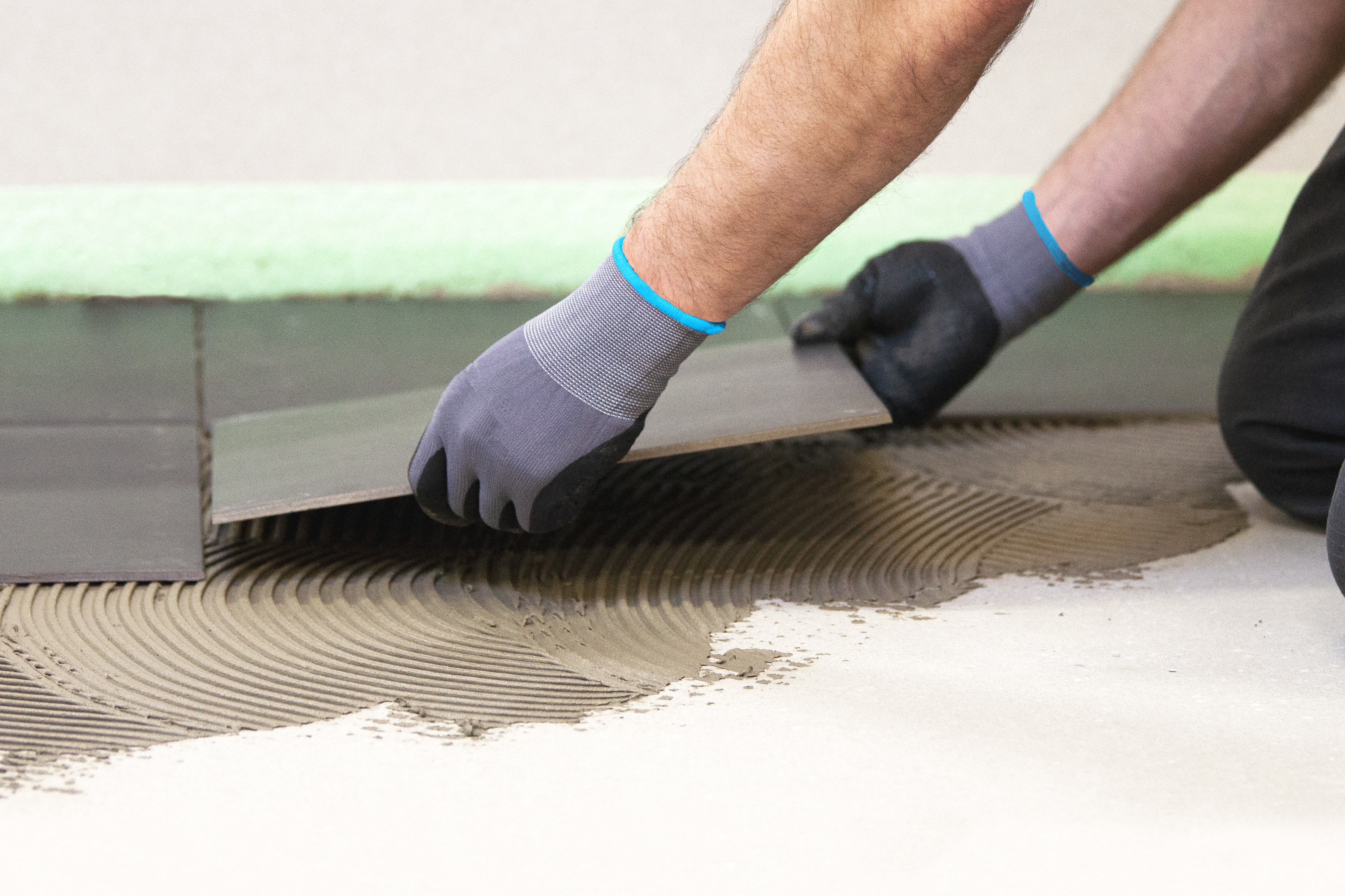 Verlegung von einen Fliesensystem 