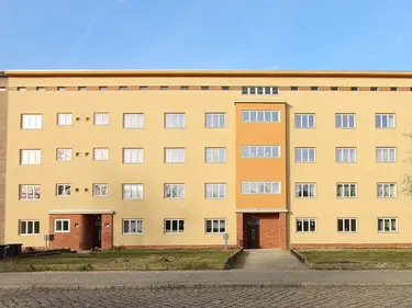 Energy renovation with aerogel insulation plaster system for a multi-family house in Brandenburg an der Havel