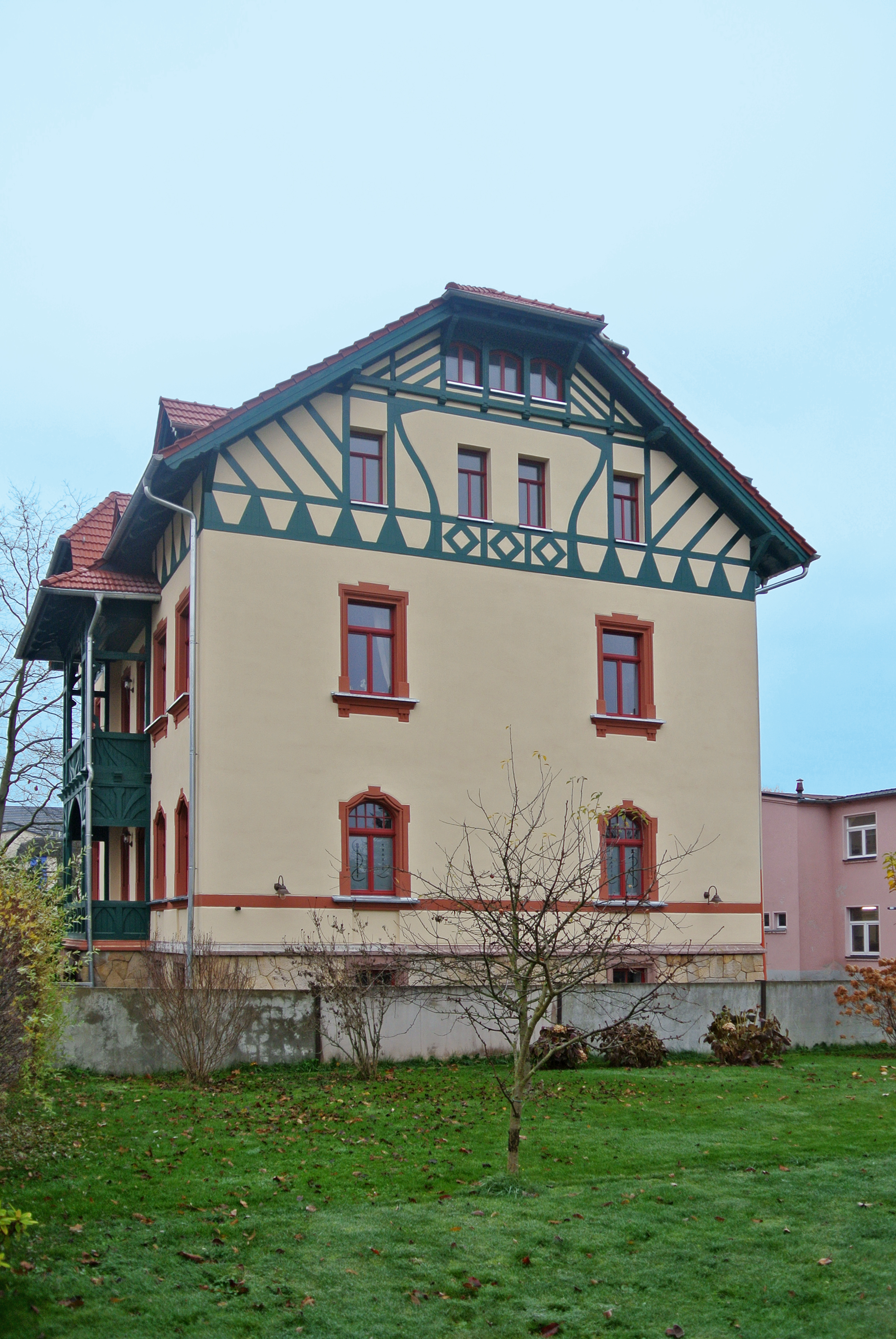 Side view of the historic Art Nouveau villa.