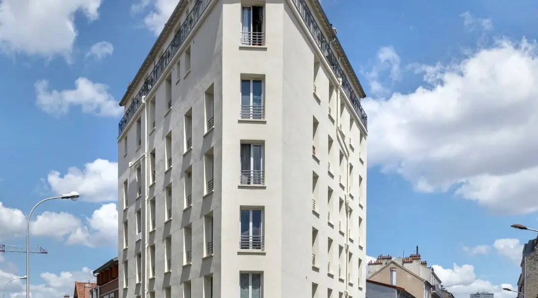 Apartment building renovation Kremlin-Bicêtre Paris (France)