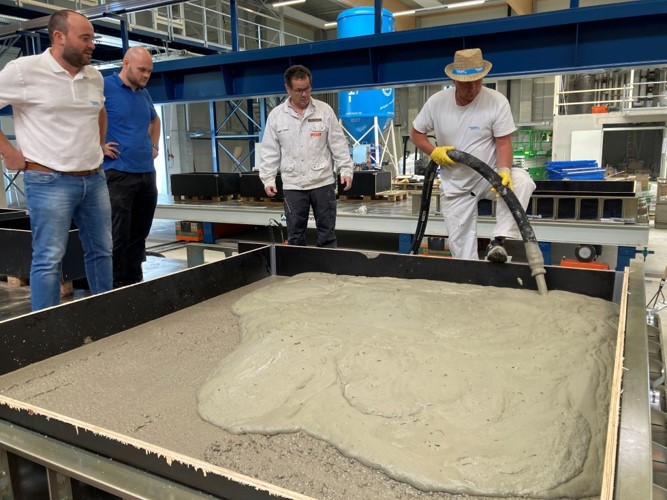 Systemaufbau-Schaummörtel 