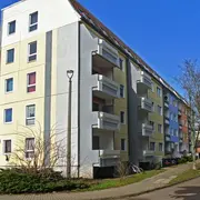 Mit dem mineralischen Sol-Silikat-Außenantrich  und dem SiSi Außenanstrich von HASIT erstrahlen die Farben wieder.