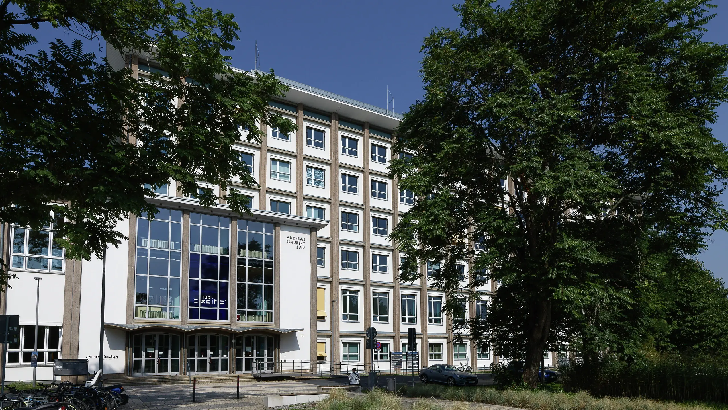 Saniertes Schubert-Bau in Dresden mit unseren Trockenmörtel Produkten