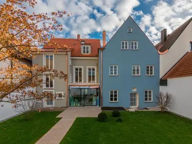 Historical plasters and aerogel insulation plaster for the Domherrenhaus in Freising