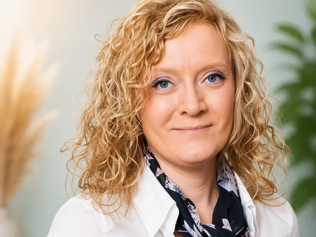 Photo portrait Stefanie Dällenbach Direction des ressources humaines Suisse Fixit AG