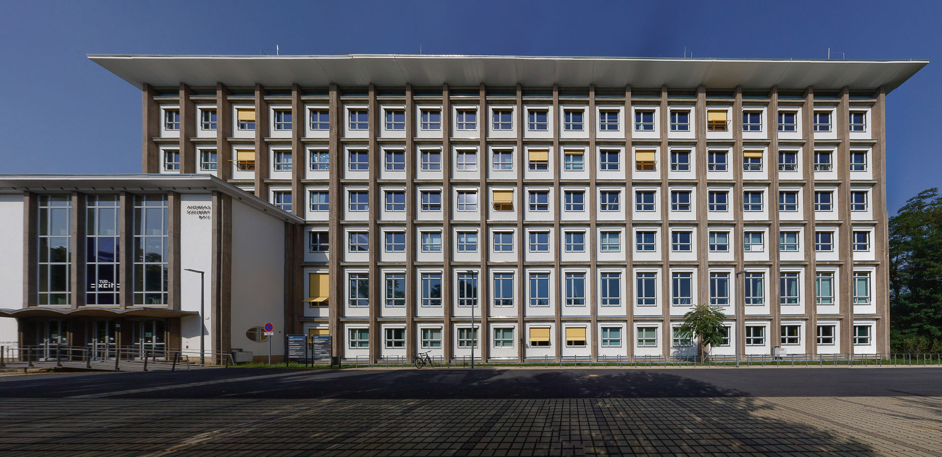 Andreas Schubert building in Dresden renovated with insulating plaster.