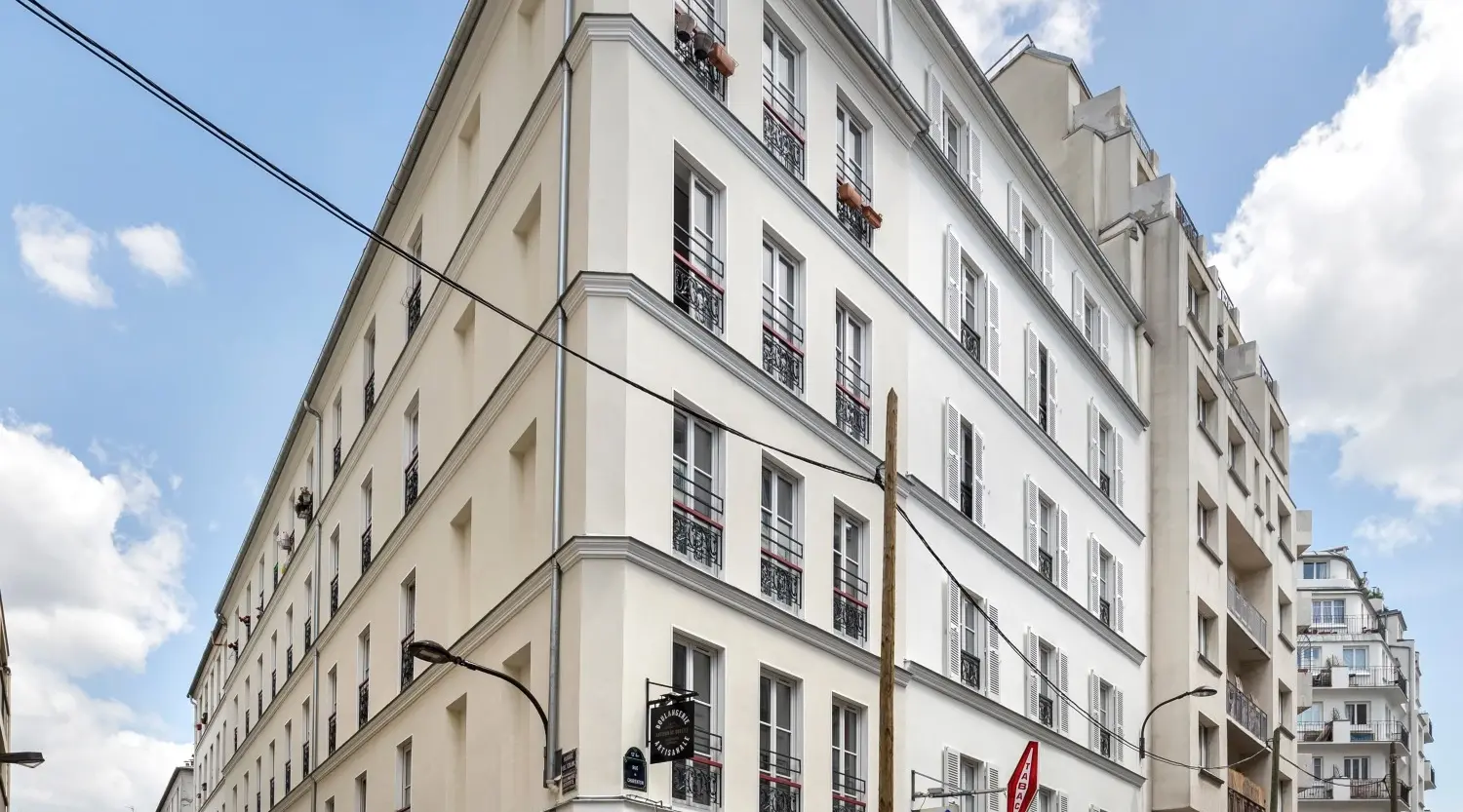 Mehrfamilienhaus «Faubourien» Paris (Frankreich)