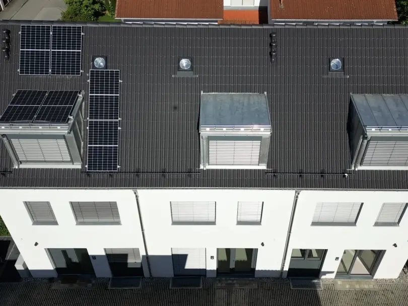 Drohnenaufnahme von Neubauten in Garching