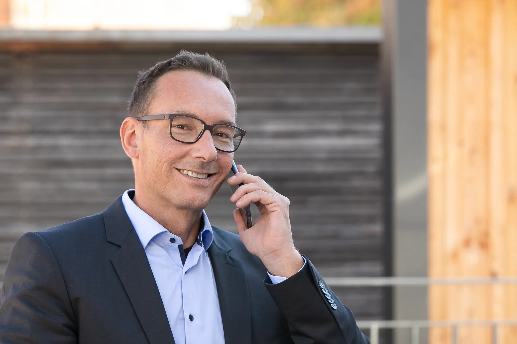 Ви зацікавлені в продукті або маєте потребу в консультації?