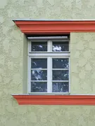 Perspektive auf den Fensterbereich von außen 