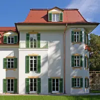 Rückansicht der Gabriel von Seidl-Villa