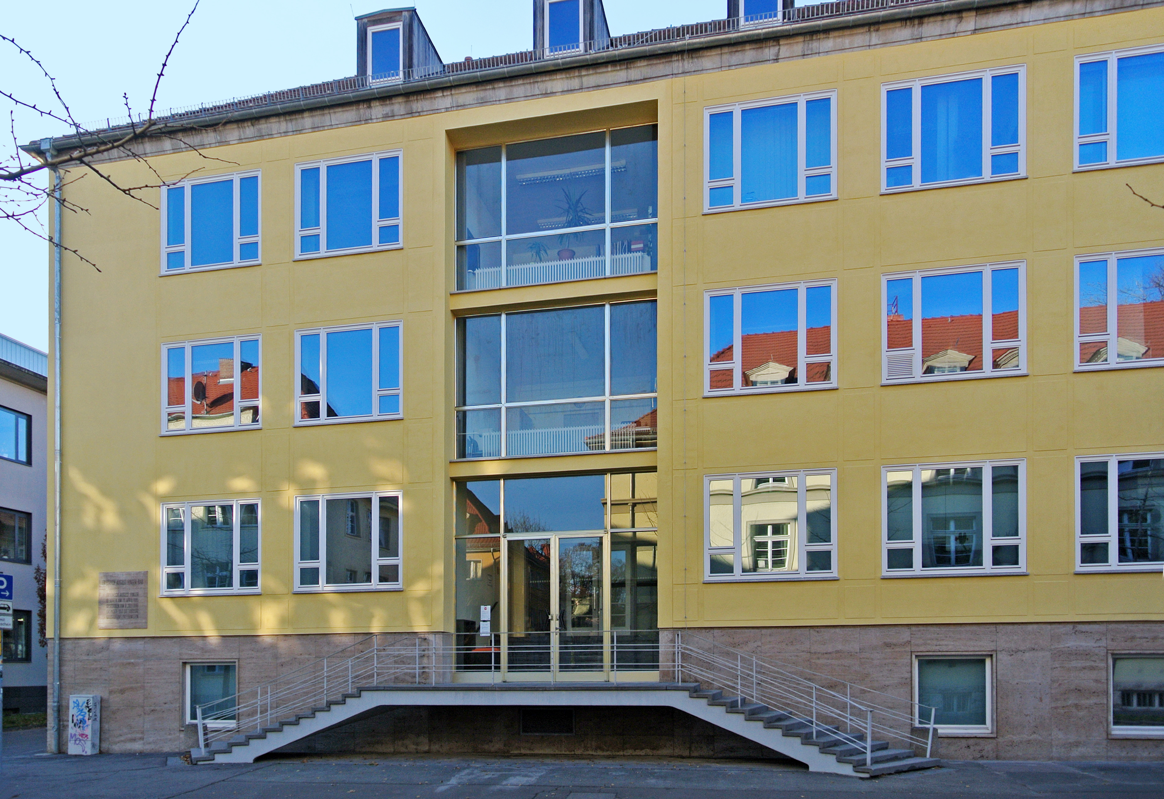 Denkmalgeschützte Bauhaus-Universität Weimar saniert mit den Dämmputz 222